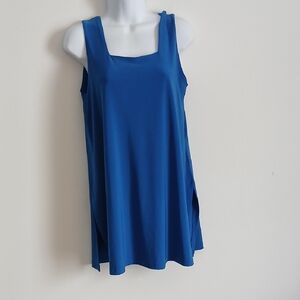 Sympli Vibrant Blue Apparel